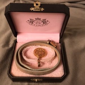 Juicy Couture Choker, Charm and box